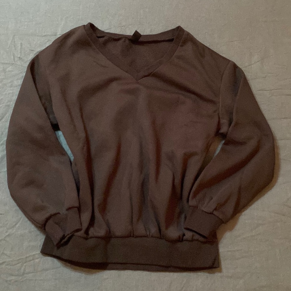 Black Medium V Neck Pullover Sweatshirt